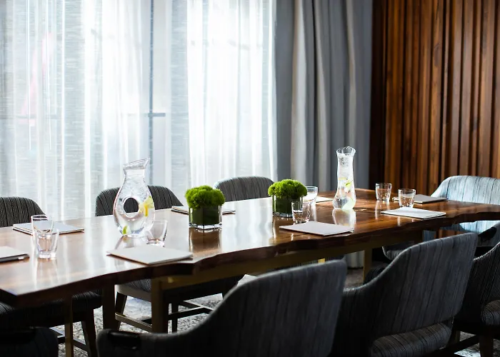 Dog friendly hotels Kimpton Palomar Philadelphia By Ihg
