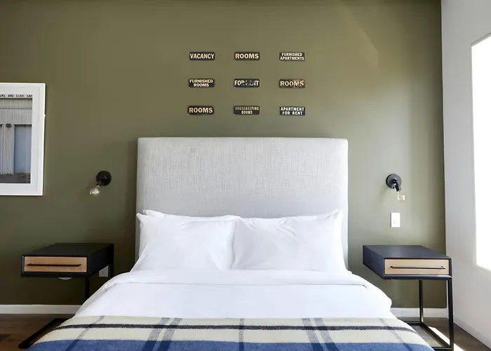 The Queen Hotel Queen Village, Sonder By Marriott Bonvoy